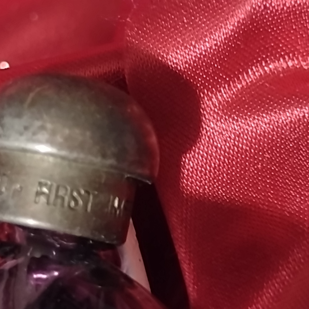 Iridescent Pewter Filagree Snuff Bottle - Picture 5 of 9